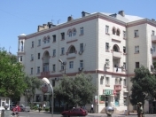 Satılır 4 otaqlı 110 m2 köhnə tikili Montin