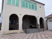 Satılır 6 otaqlı 250 m2 həyət evi Binə