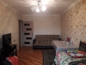 Satılır 1 otaqlı 30 m2 köhnə tikili Neftçilər m.