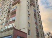 Satılır 3 otaqlı 110 m2 yeni tikili İnşaatçılar m.
