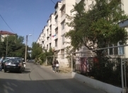 Satılır 2 otaqlı 48 m2 köhnə tikili 8 km