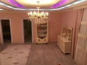 İcarəyə verilir 3 otaqlı 166 m2 yeni tikili İnşaatçılar m.