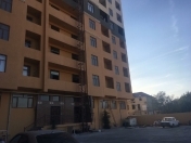 Satılır 1 otaqlı 68 m2 yeni tikili Xırdalan