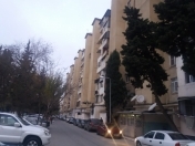Satılır 3 otaqlı 80 m2 köhnə tikili Həzi Aslanov