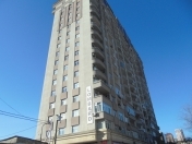 İcarəyə verilir 4 otaqlı 180 m2 yeni tikili Heydər Əliyev sarayı