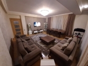 Satılır 3 otaqlı 142 m2 yeni tikili Nəriman Nərimanov m.