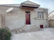 Satılır 3 otaqlı 100 m2 həyət evi Saray