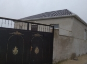 Satılır 3 otaqlı 90 m2 həyət evi Binə