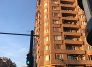 Satılır 4 otaqlı 190 m2 yeni tikili 28 May m.