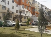 Satılır 2 otaqlı 60 m2 köhnə tikili Memar Əcəmi m.