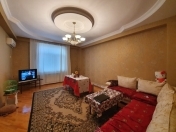 Satılır 3 otaqlı 96 m2 yeni tikili Həzi Aslanov