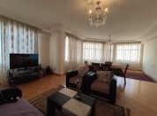 Satılır 3 otaqlı 160 m2 yeni tikili Ağ şəhər