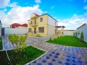 Satılır 5 otaqlı 240 m2 bağ evi Buzovna