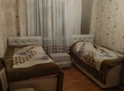 İcarəyə verilir 4 otaqlı 90 m2 köhnə tikili 3 mkr