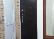 Satılır 3 otaqlı 60 m2 köhnə tikili Moskva univermağı