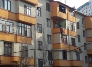 Satılır 4 otaqlı 110 m2 köhnə tikili 4 mkr