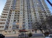 Satılır 2 otaqlı 76 m2 yeni tikili Elmlər Akademiyası m.