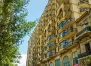 İcarəyə verilir 3 otaqlı 180 m2 yeni tikili Sahil m.