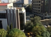 Satılır 5 otaqlı 120 m2 köhnə tikili Hyatt Regency