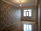 Satılır 2 otaqlı 110 m2 yeni tikili Elmlər Akademiyası m.