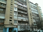 Satılır 4 otaqlı 95 m2 köhnə tikili Qara Qarayev m.