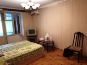 Satılır 1 otaqlı 34 m2 köhnə tikili Nəriman Nərimanov m.