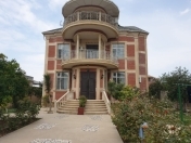 Satılır 7 otaqlı 300 m2 bağ evi Buzovna