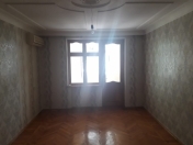 Satılır 3 otaqlı 70 m2 köhnə tikili Montin