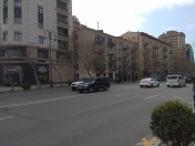Satılır 1 otaqlı 30 m2 köhnə tikili Yasamal r.