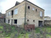 Satılır 5 otaqlı 200 m2 həyət evi Digah