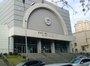 İcarəyə verilir 4 otaqlı 210 m2 yeni tikili 28 May m.