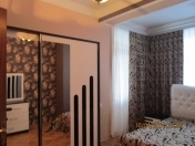 İcarəyə verilir 4 otaqlı 180 m2 yeni tikili 6-cı parallel