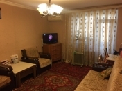 Satılır 1 otaqlı 32 m2 köhnə tikili İnşaatçılar m.