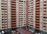 Satılır 3 otaqlı 145 m2 yeni tikili Səbail r.