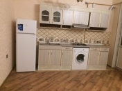 Satılır 3 otaqlı 80 m2 yeni tikili Çıraq Plaza