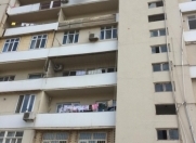 Satılır 2 otaqlı 60 m2 köhnə tikili Qara Qarayev m.