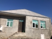 Satılır 3 otaqlı 90 m2 həyət evi Binə