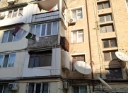 Satılır 2 otaqlı 45 m2 köhnə tikili Elmlər Akademiyası m.