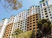 Satılır 2 otaqlı 56 m2 yeni tikili Bakı univermağı