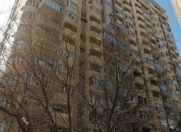 İcarəyə verilir 3 otaqlı 175 m2 yeni tikili Elmlər Akademiyası m.