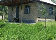 Satılır 1 otaqlı 80 m2 həyət evi Oğuz