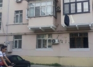 Satılır 3 otaqlı 85 m2 köhnə tikili Qara Qarayev m.