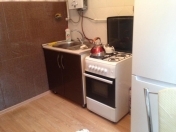 Satılır 4 otaqlı 1000 m2 yeni tikili 8 km