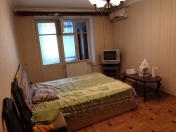 Satılır 1 otaqlı 34 m2 köhnə tikili Nəriman Nərimanov m.