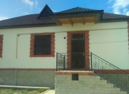 Satılır 3 otaqlı 100 m2 həyət evi Saray