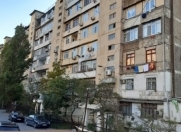 Satılır 4 otaqlı 120 m2 köhnə tikili Əhmədli