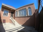 Satılır 4 otaqlı 110 m2 həyət evi Binəqədi