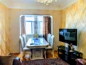 Satılır 4 otaqlı 101 m2 köhnə tikili Xırdalan