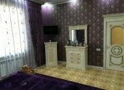 Satılır 5 otaqlı 200 m2 həyət evi 6-cı parallel