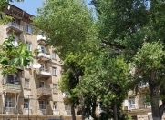 Satılır 5 otaqlı 120 m2 köhnə tikili Əhmədli m.